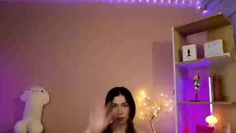 Snapshot of lilly_sweet02 chatting on 04.19.26 lilly_sweet02 online show from 04.19.26