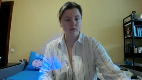 Lilly Depp online show from 02.06.26