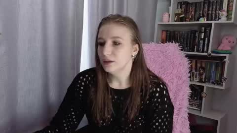 LillyFan X online show from 11.03.25