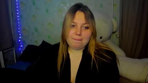 lillyhaigh online show from 05.06.26