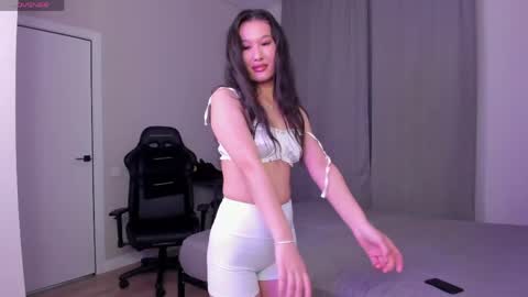 Snapshot of lillymighty chatting on 05.29.26 Lilly online show from 05.29.26