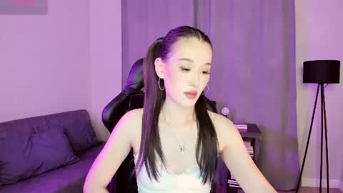 Snapshot of lillymighty chatting on 06.29.26 Lilly online show from 06.29.26