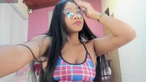 Snapshot of lillyy16 chatting on 01.15.26 lillyy16 online show from 01.15.26