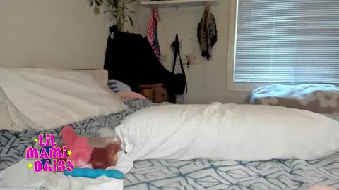 Daisy Bby online show from 03.11.26