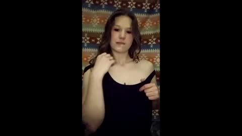 Snapshot of lilmissscorpi0 chatting on 05.25.26 lilmissscorpi0 online show from 05.25.26