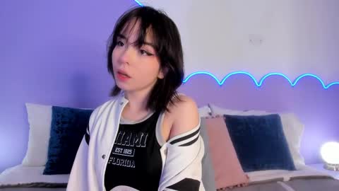 Lilou online show from 03.10.25