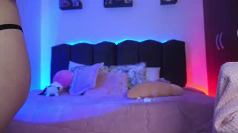 Lilou online show from 03.21.26