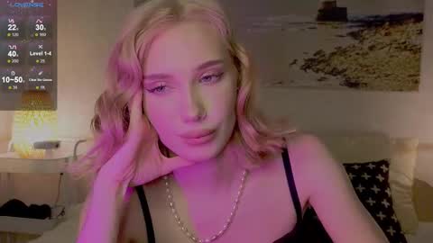 Jesse and Grace online show from 03.11.25