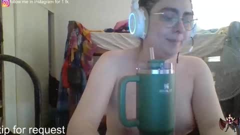 lilsuccubusvicky online show from 01.30.25