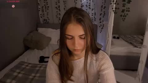 Snapshot of lilu__moon chatting on 11.20.25 lilu__moon online show from 11.20.25