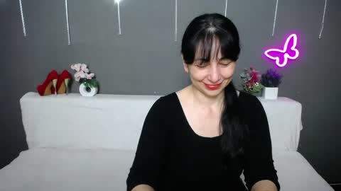 Snapshot of lilugrants chatting on 04.19.26 lilugrants online show from 04.19.26