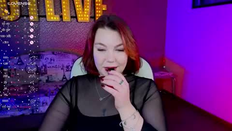 Lilu online show from 02.14.26