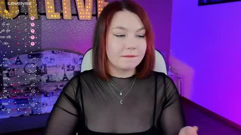 Lilu online show from 04.11.26