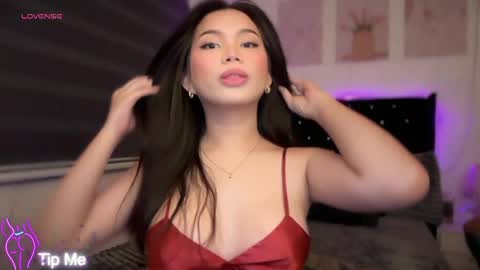 Snapshot of lily_ash chatting on 05.09.26 Lily- DONT FORGET TO FOLLOW ME HERE online show from 05.09.26