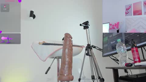   online show from 09.10.25