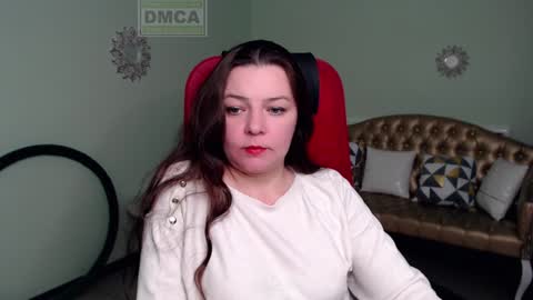 Lily online show from 12.31.24