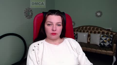 Lily online show from 01.08.25