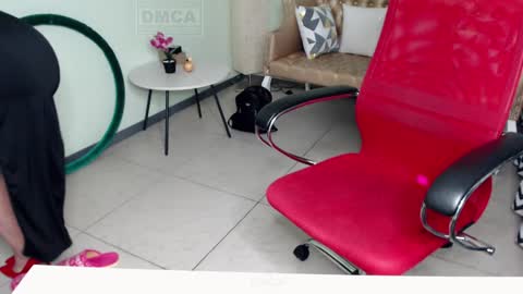 Lily online show from 01.09.25