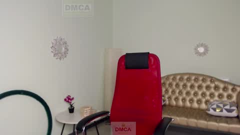 Lily online show from 01.31.25