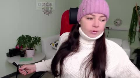 Lily online show from 10.21.25