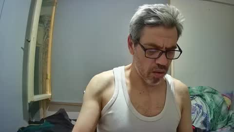 Snapshot of lily_lovelyman_ chatting on 02.19.25 lily lovelyman online show from 02.19.25