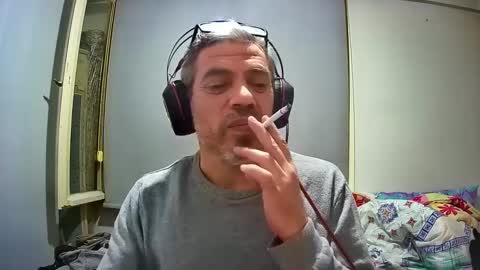 Snapshot of lily_lovelyman_ chatting on 02.19.25 lily lovelyman online show from 02.19.25