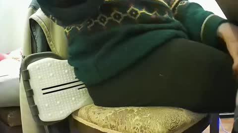 Snapshot of lily_lovelyman_ chatting on 10.18.25 lily lovelyman online show from 10.18.25