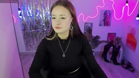 Lily online show from 03.07.25