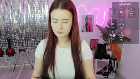 Snapshot of lily_moonlight chatting on 02.07.26 Lily online show from 02.07.26