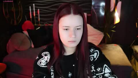 Snapshot of lily_moonlight chatting on 02.19.26 Lily online show from 02.19.26