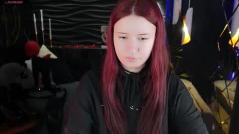 Snapshot of lily_moonlight chatting on 02.25.26 Lily online show from 02.25.26