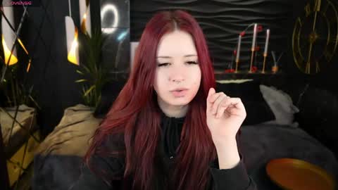 Snapshot of lily_moonlight chatting on 04.21.26 Lily online show from 04.21.26