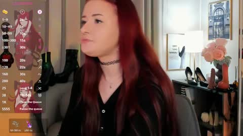 Snapshot of lily_moonlight chatting on 05.15.26 Lily online show from 05.15.26