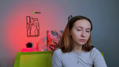 Lily online show from 10.06.25