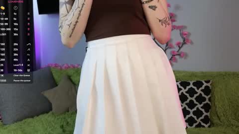 Lily online show from 05.30.26