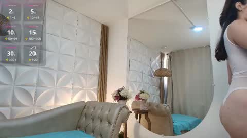 Lily Lauren online show from 02.20.26