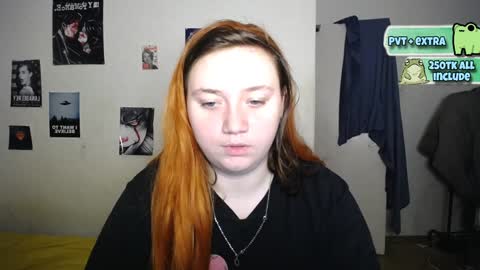 Snapshot of lily_shamy chatting on 01.09.25 Alice online show from 01.09.25