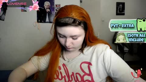 Snapshot of lily_shamy chatting on 02.03.25 Alice online show from 02.03.25