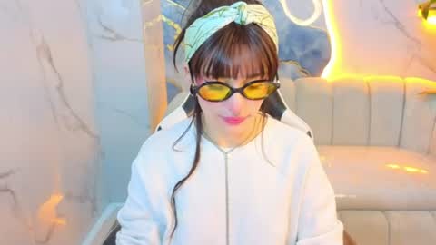 Snapshot of lily_tx chatting on 07.14.26 Follow me.. Live 730 to 1400 online show from 07.14.26