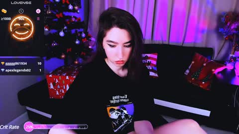 Snapshot of lily_xbaby chatting on 01.04.25 LILY online show from 01.04.25