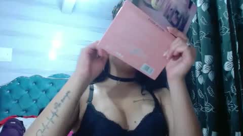 lilyjamesx online show from 02.21.25