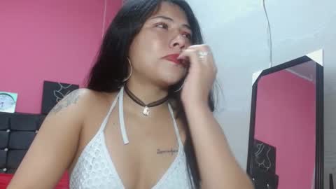 lilyjamesx online show from 09.08.25