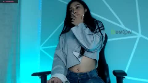 Liliana louise online show from 01.22.25