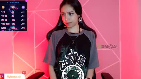 Liliana louise online show from 11.19.25