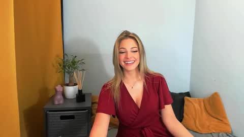 Lily online show from 02.01.25