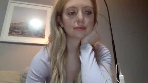 LilyMae online show from 12.18.24