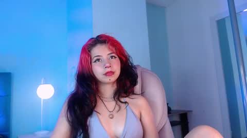 Snapshot of lilyred_ chatting on 05.26.26 lilyred_ online show from 05.26.26