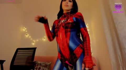 lily help me to collect more cosplay online show from 01.16.25