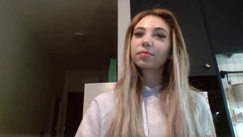 Lily online show from 12.22.25