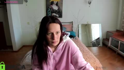 Snapshot of lilyviolet7 chatting on 04.23.26 Hi Im Lily online show from 04.23.26
